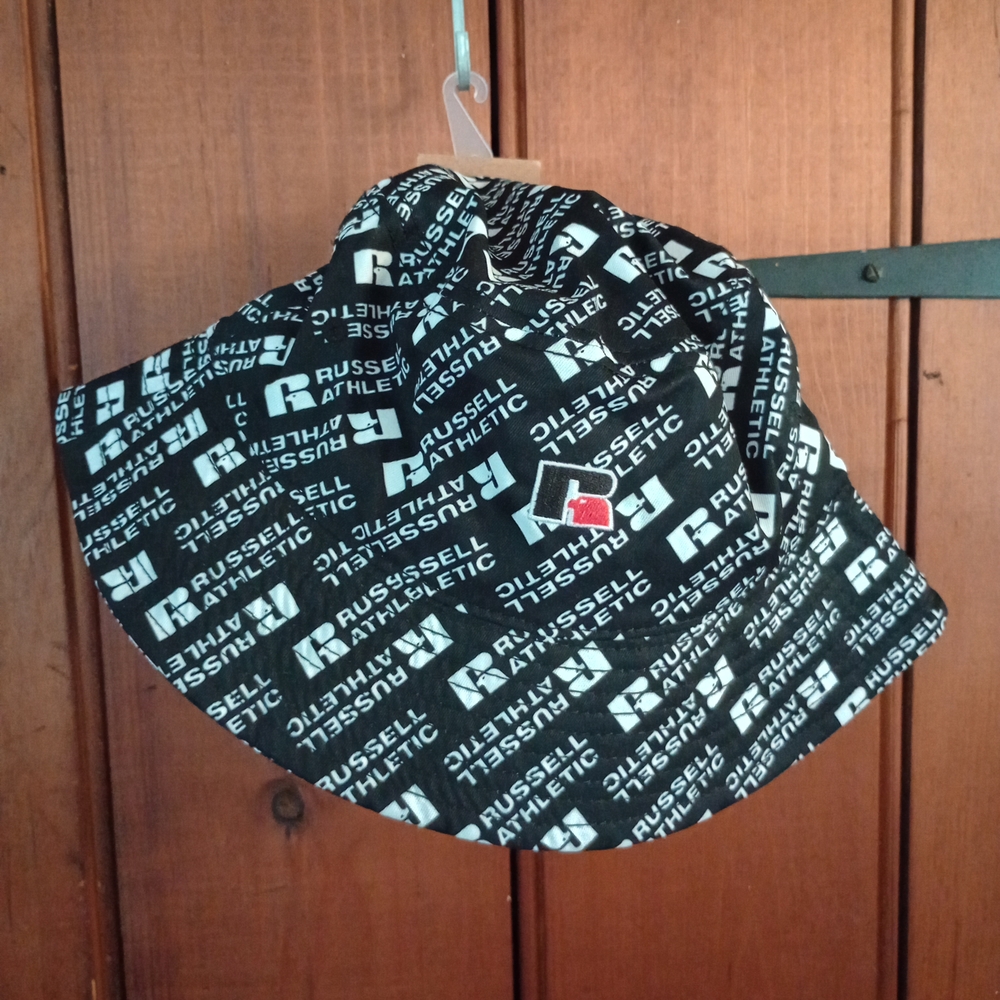 Russell Athletic Y2K Black and White Logo Print Bucket Hat